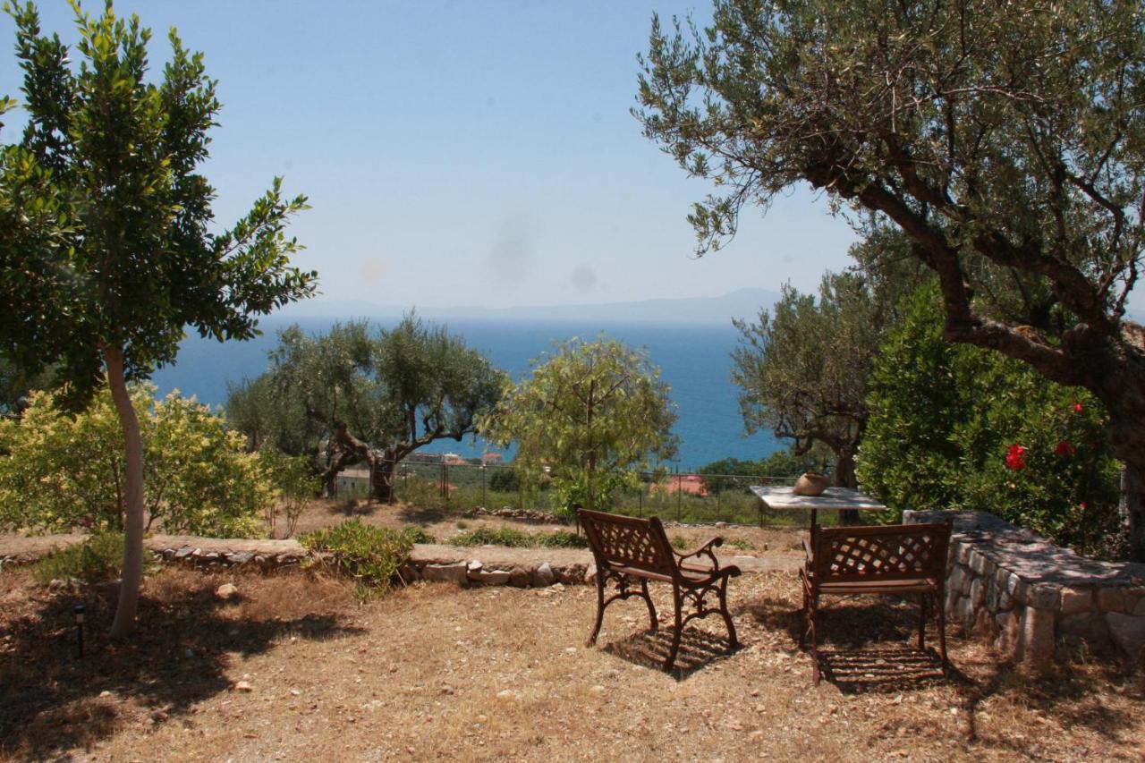 Sea And Mountain View Villa Kalamáta Eksteriør bilde